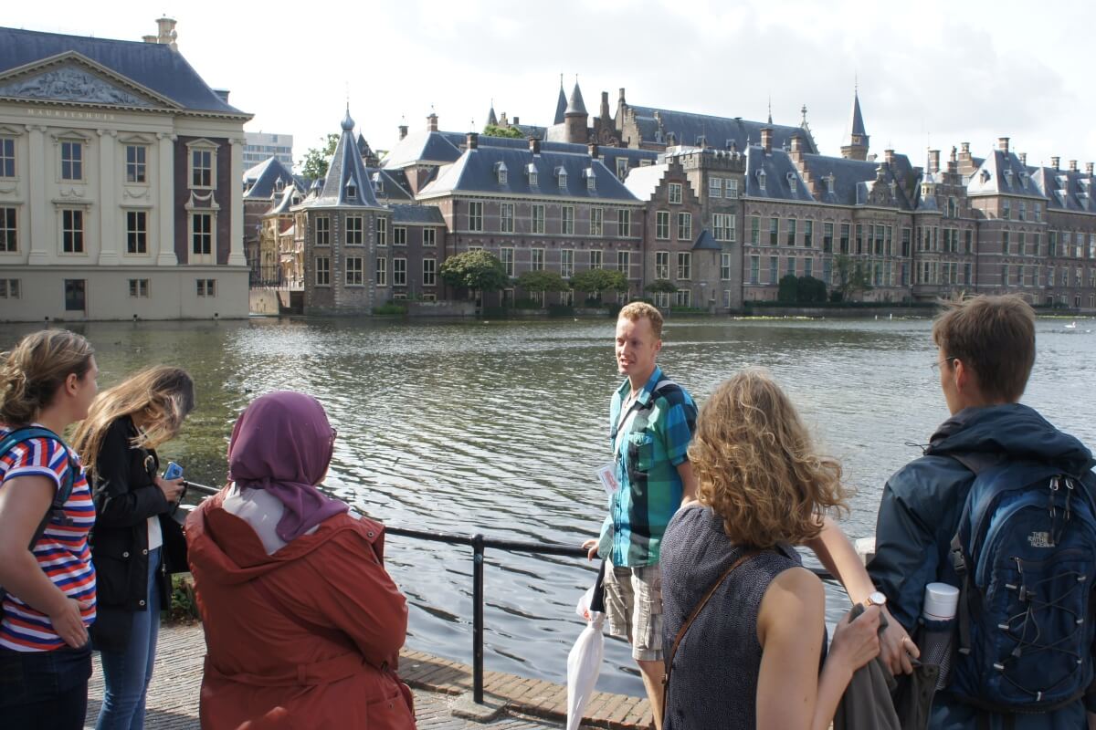 den haag free walking tour