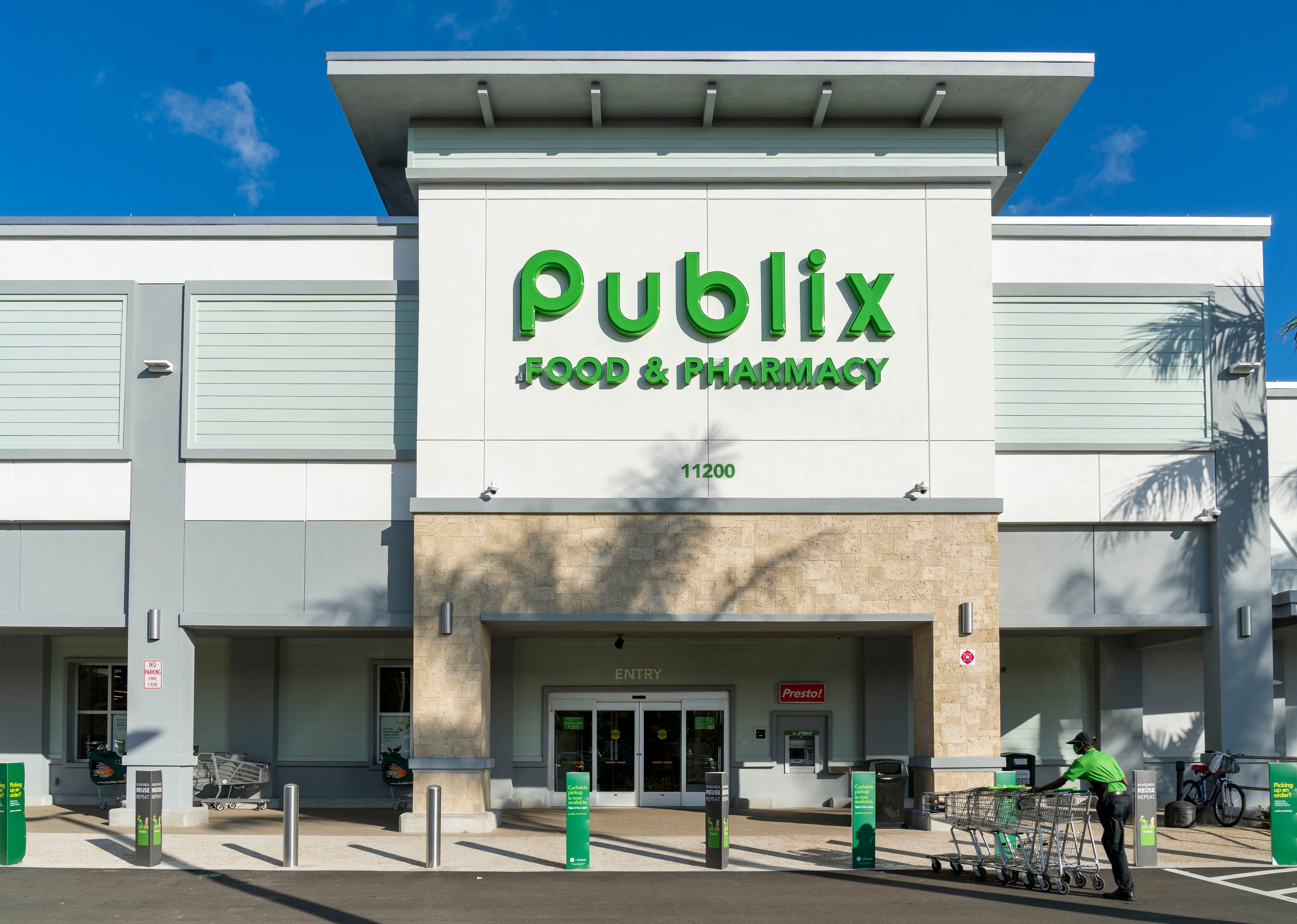 what time does publix close today