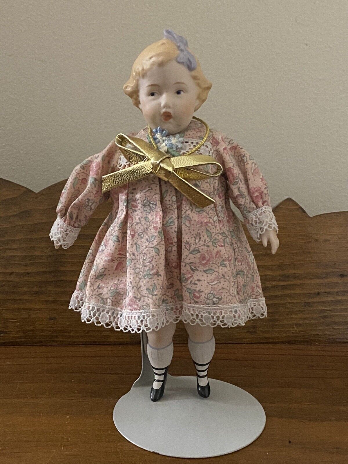 kaiser chicago porcelain doll