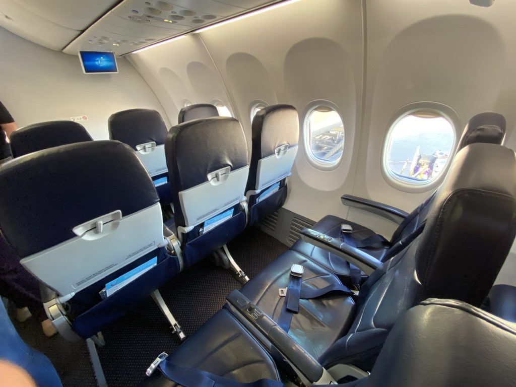 tui boeing 738 189 seating plan