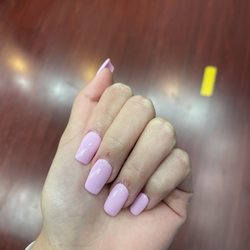 nail places open near me