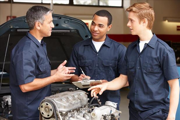 apprentice automotive technician jobs