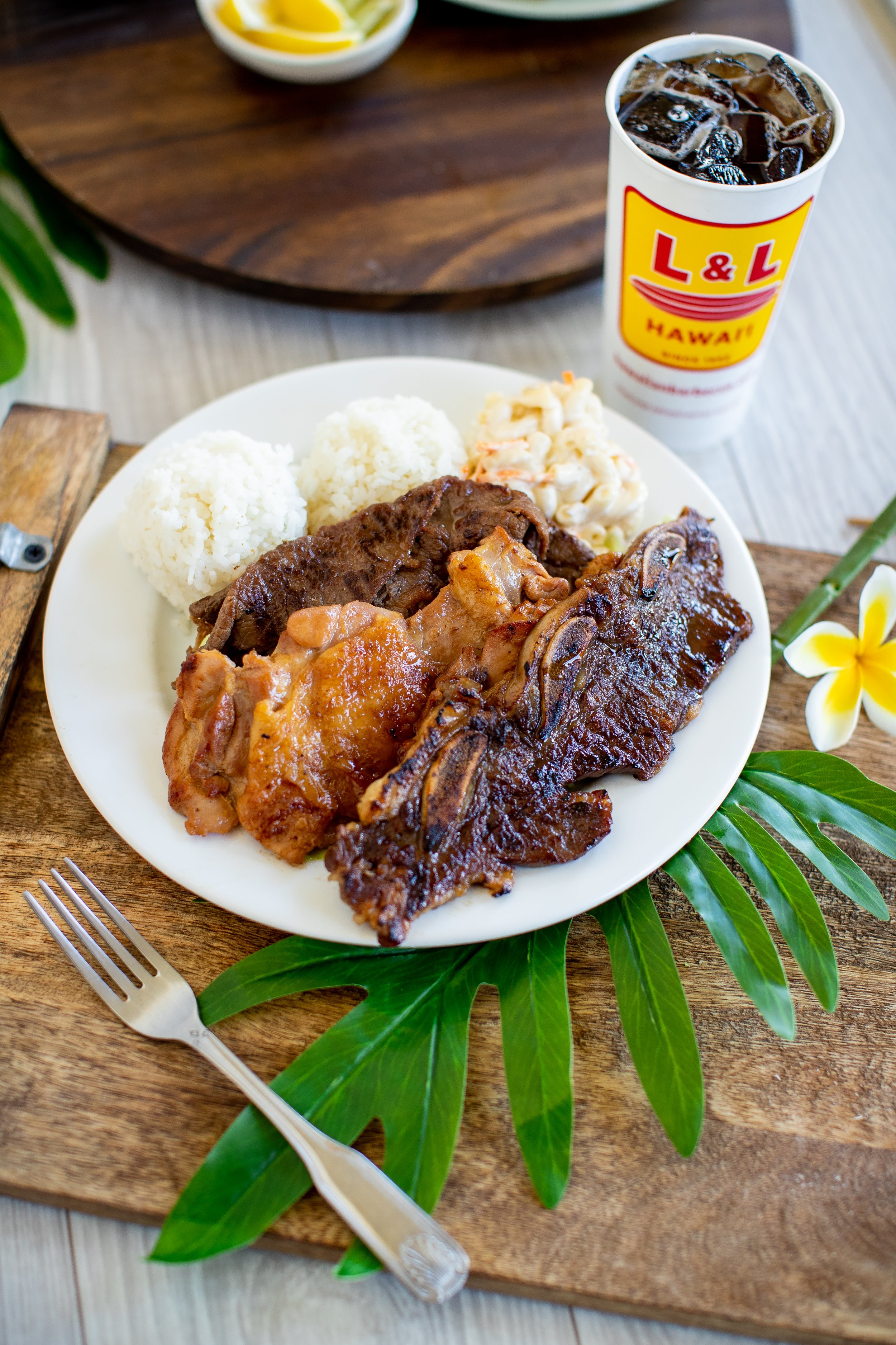 h&h hawaiian bbq