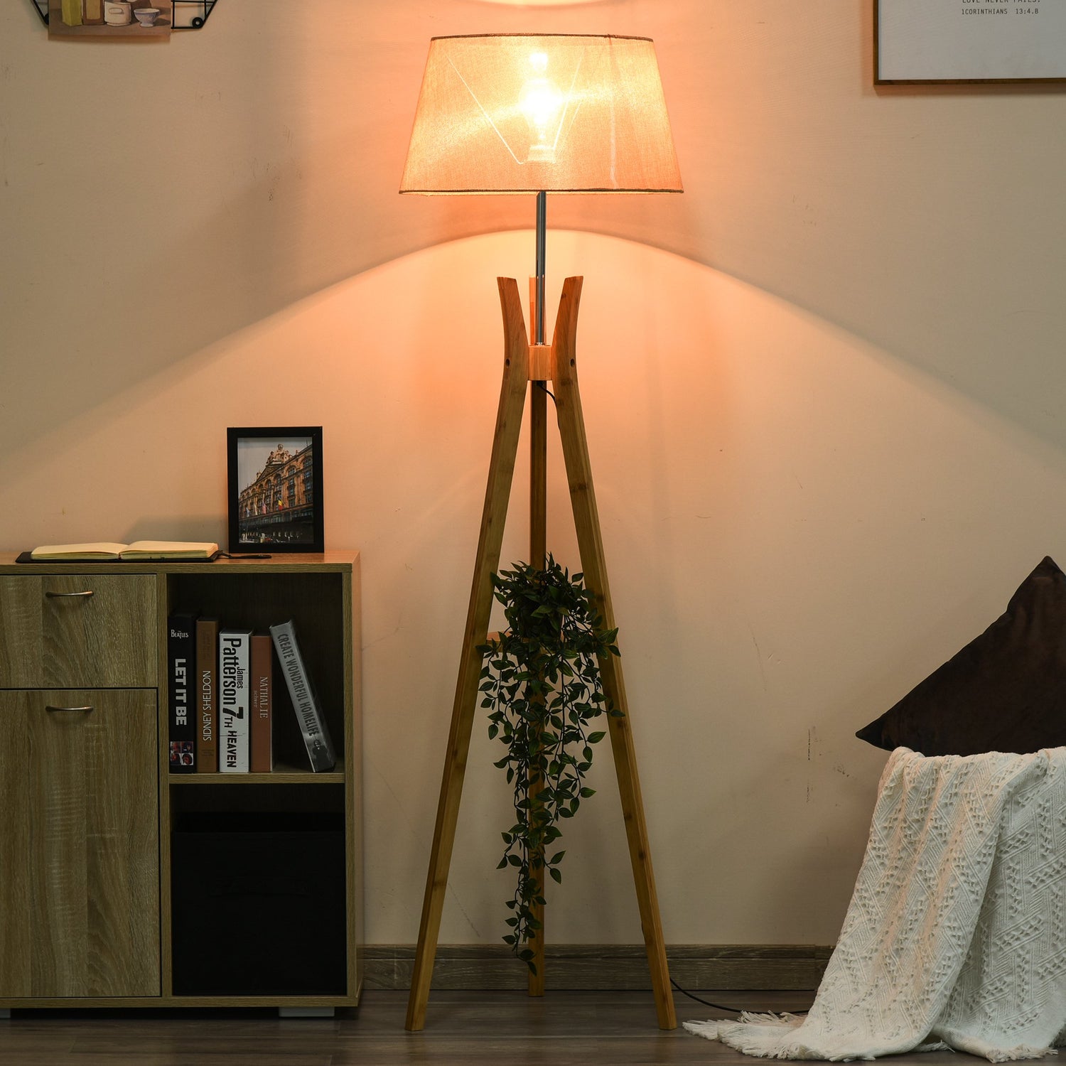 homcom floor lamp