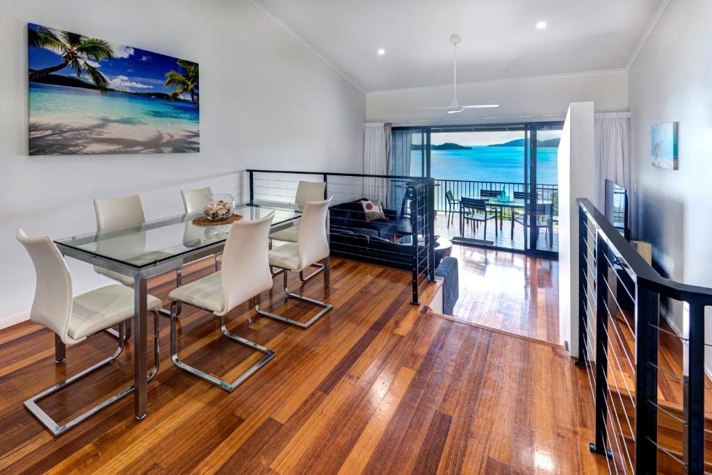 2 bedroom apartment hamilton island