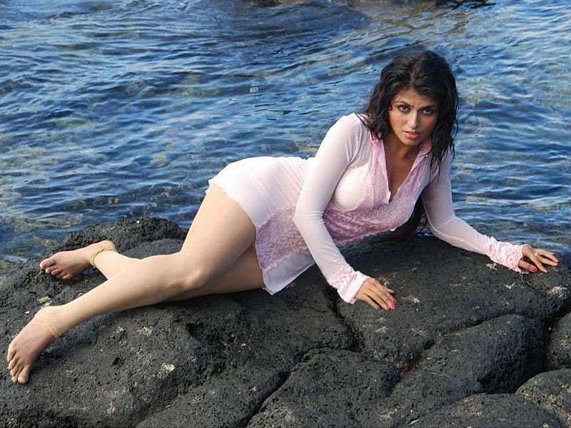 aarti mann hot