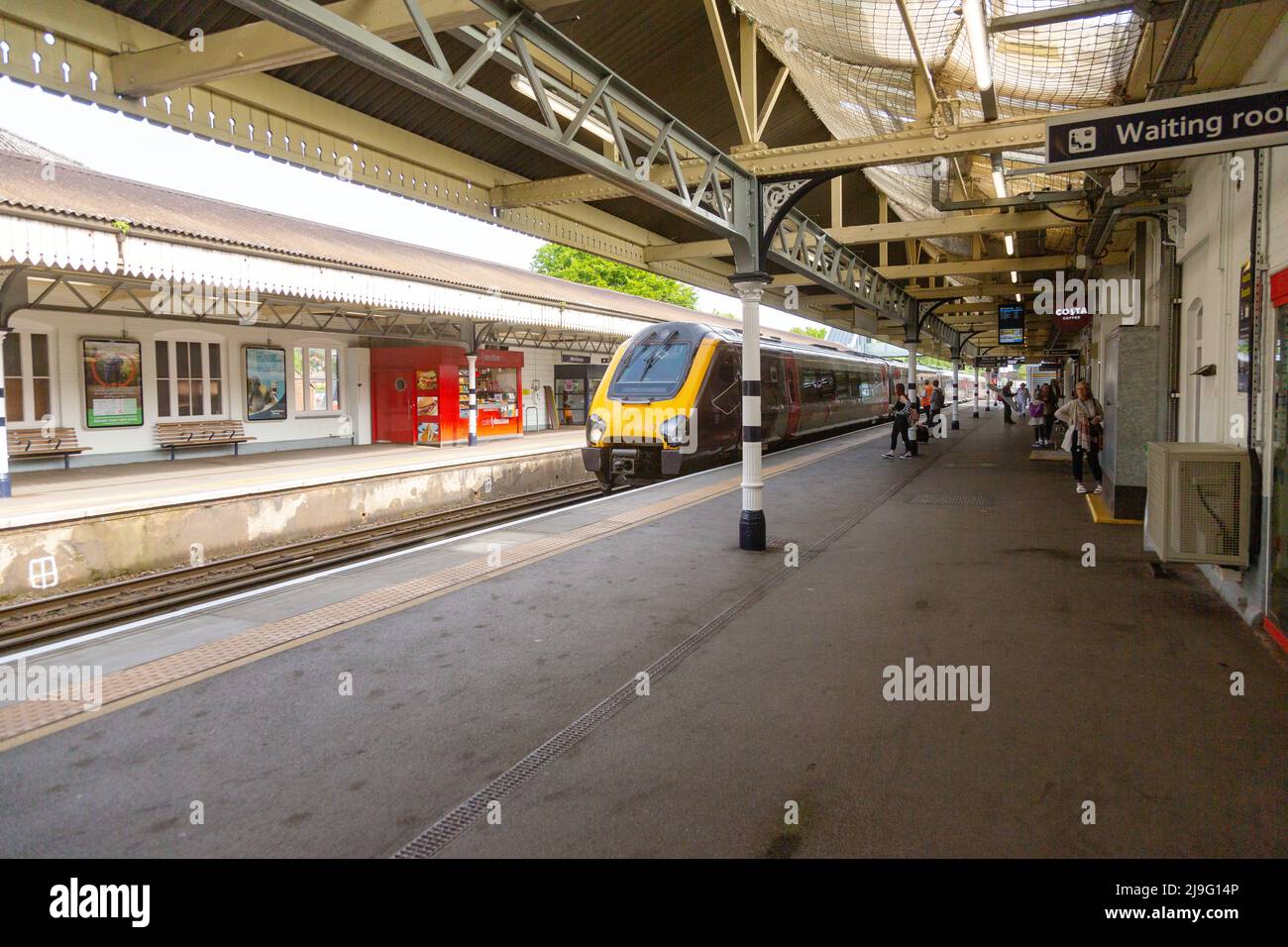 winchester train arrivals