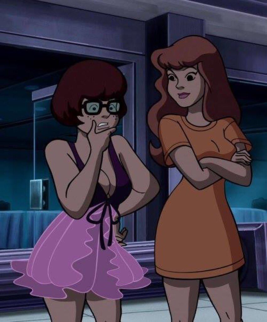 velma and daphne switched clothes