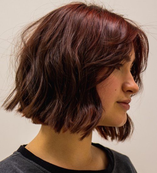 short layered hairstyles with bangs