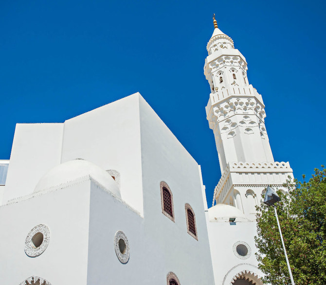 qiblatain mosque medina