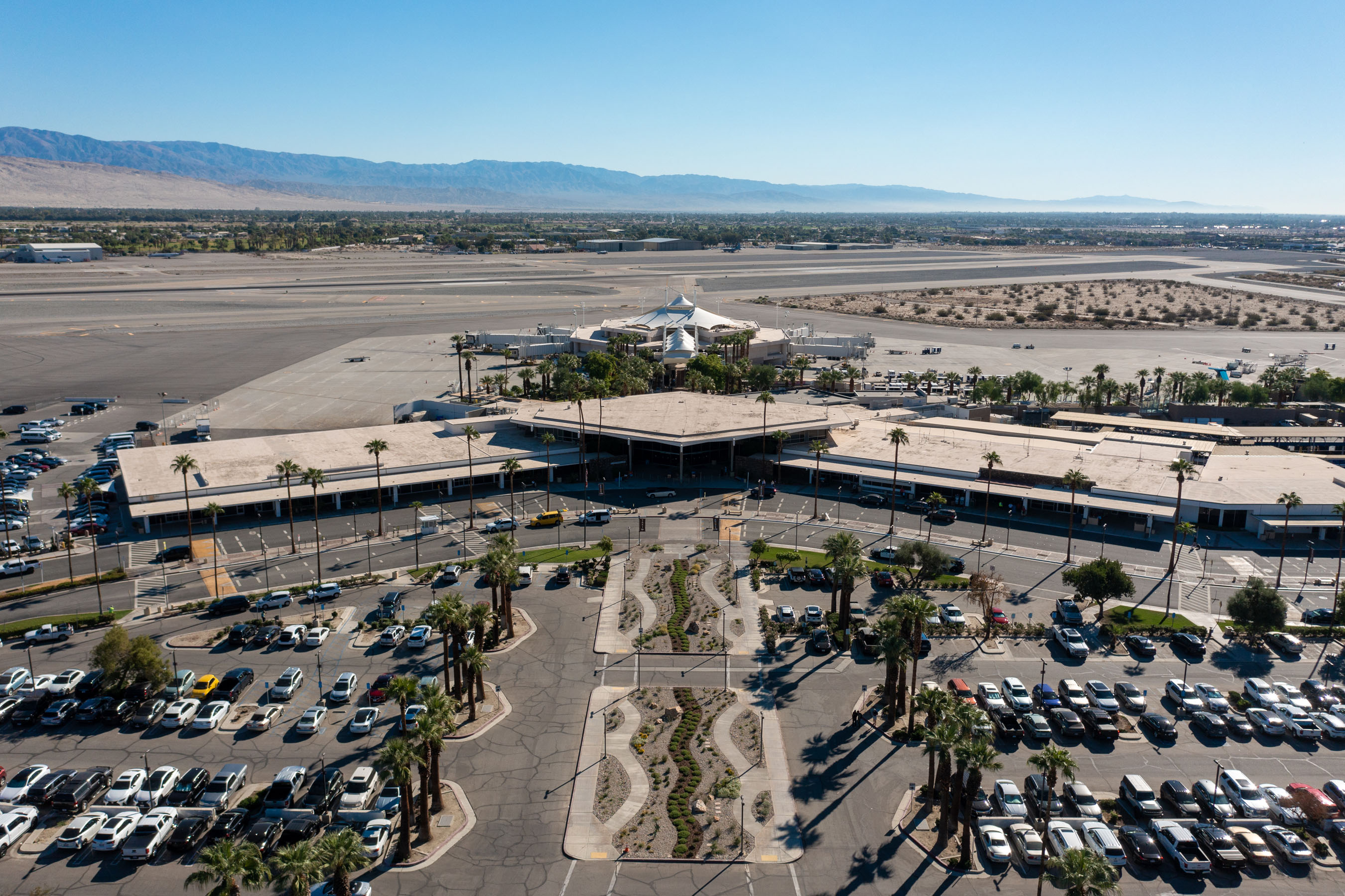 flight status palm springs