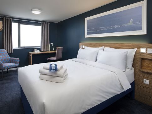 travelodge london uk