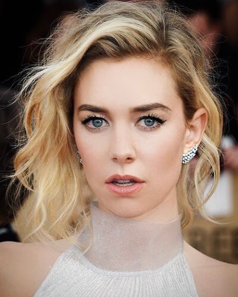 vanessa kirby hairstyle