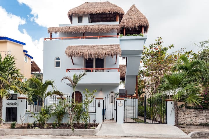 airbnb puerto morelos