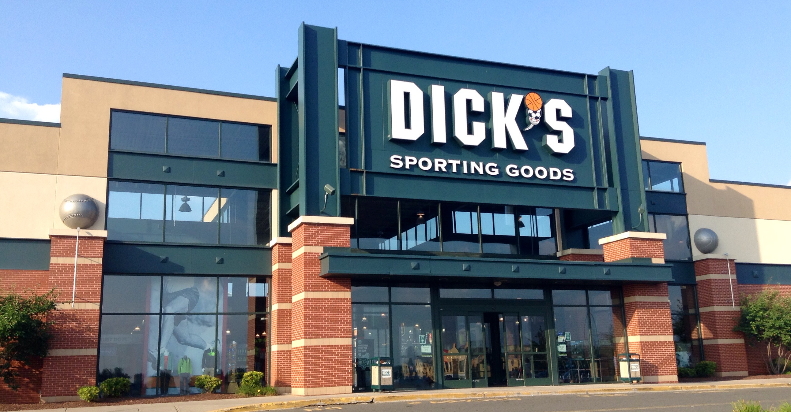 dicks sporting good