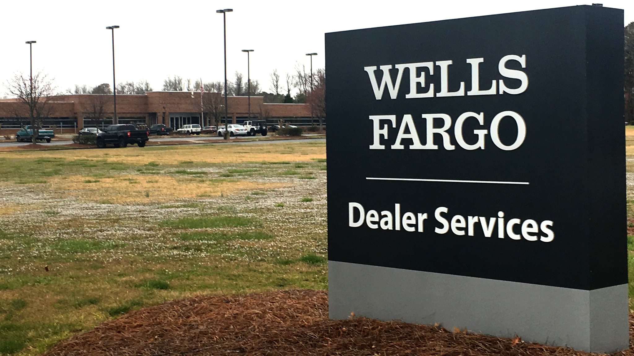 wells fargo dealer services sign