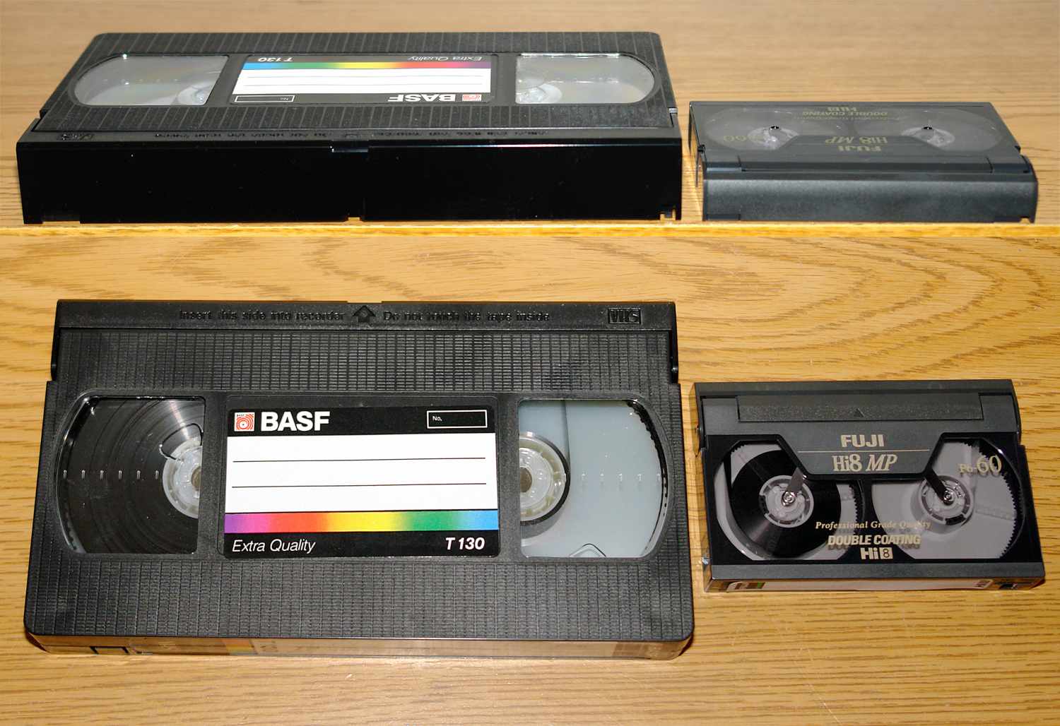8mm video cassette player