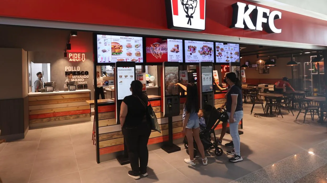 kfc abierto ahora