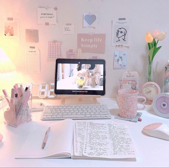 cute desk items