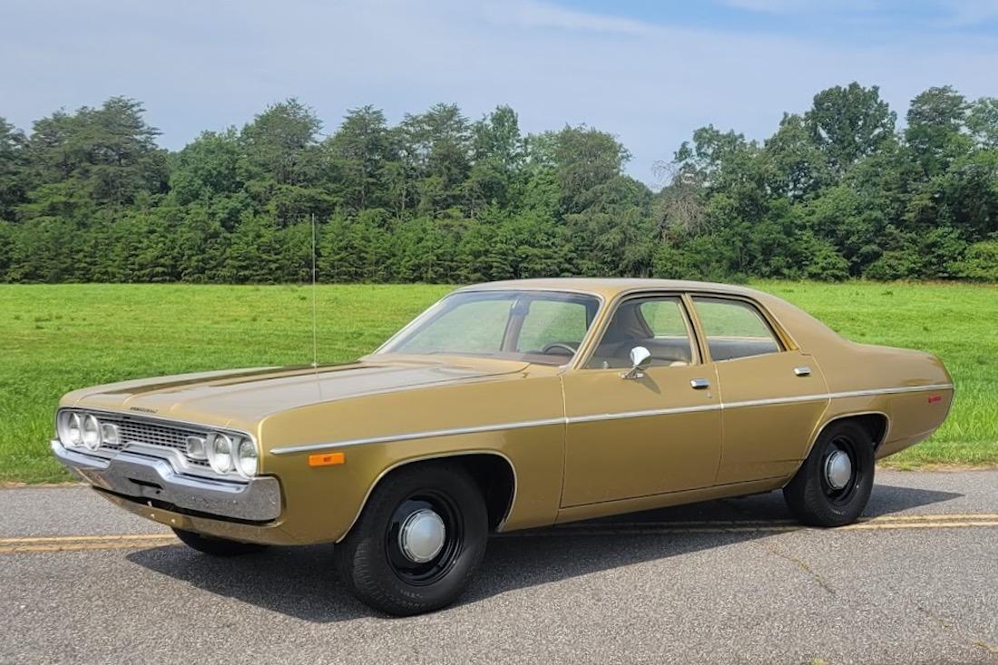 1972 plymouth satellite 4 door