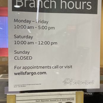 wells fargo hours saturday hours