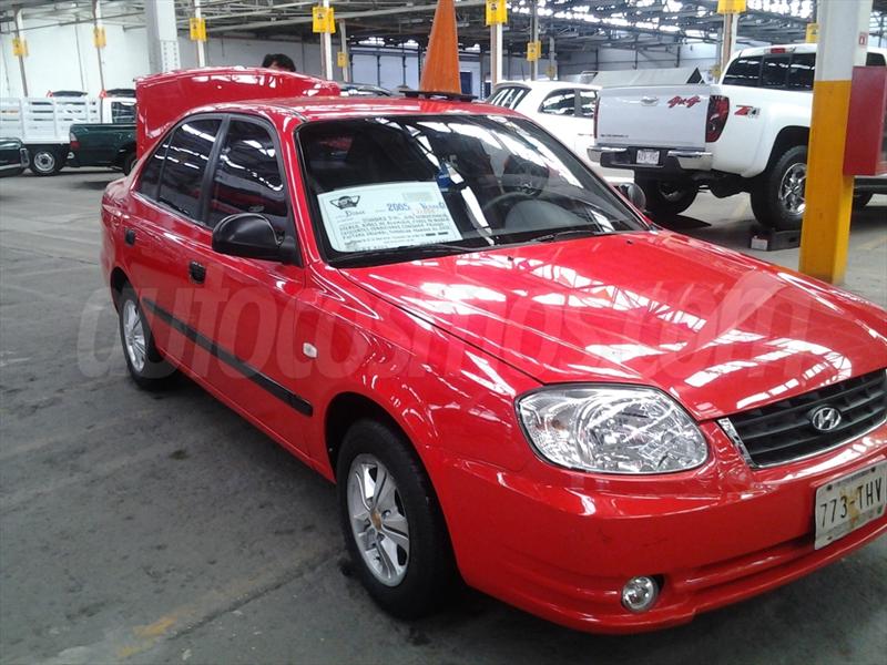 verna by dodge 2004