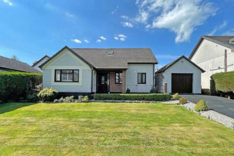 property for sale in llangefni