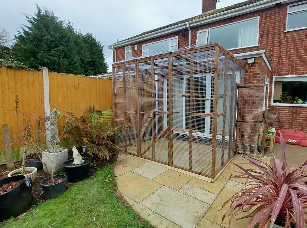 3 sided catio uk