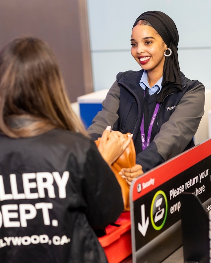 heathrow female security officer