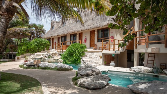 mezzanine hotel tulum mexico