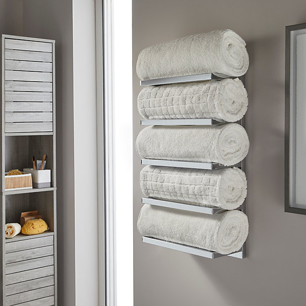 wall storage for towels