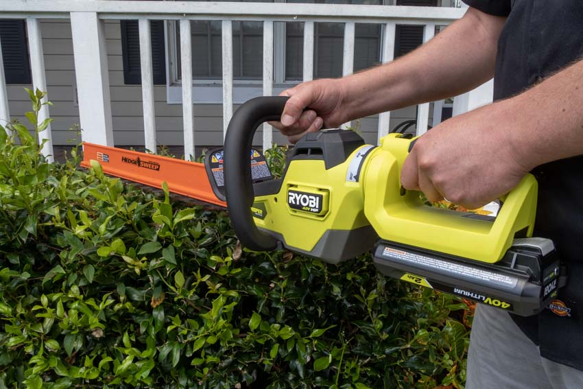 ryobi cordless hedge trimmer