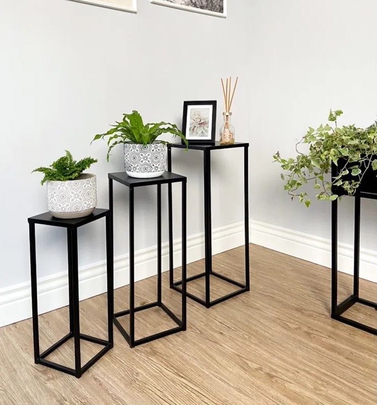 metal stands