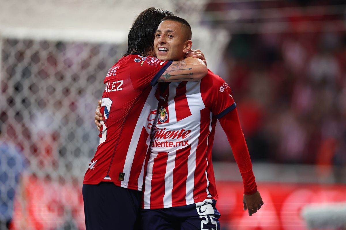 chivas players