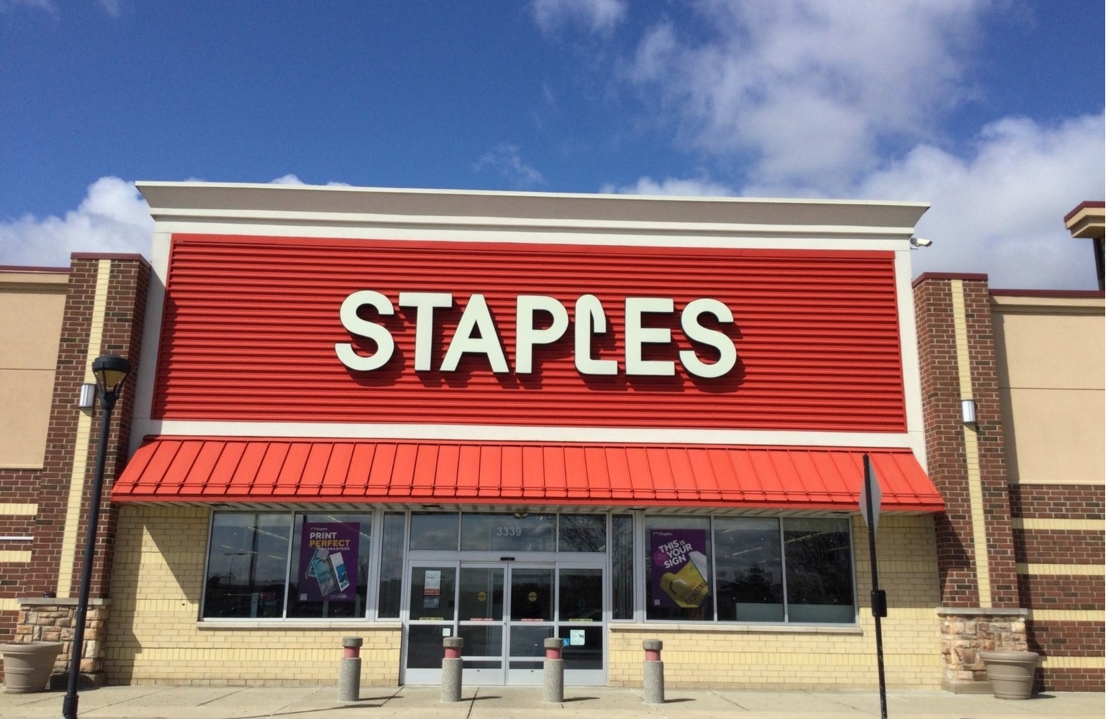 staples on colerain avenue