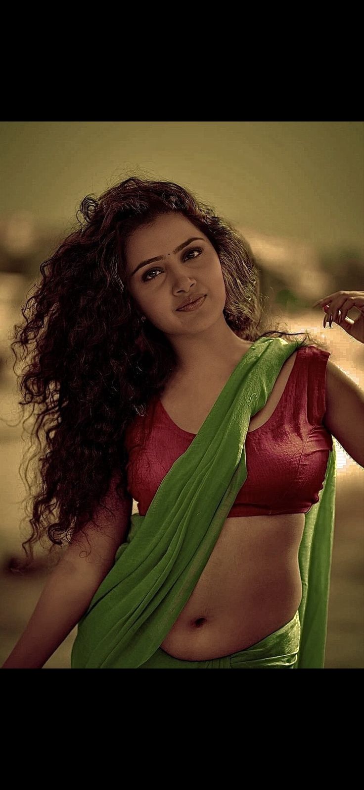 anupama parameswaran sexy