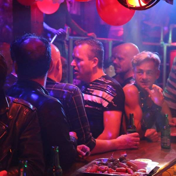 gay nightclub amsterdam