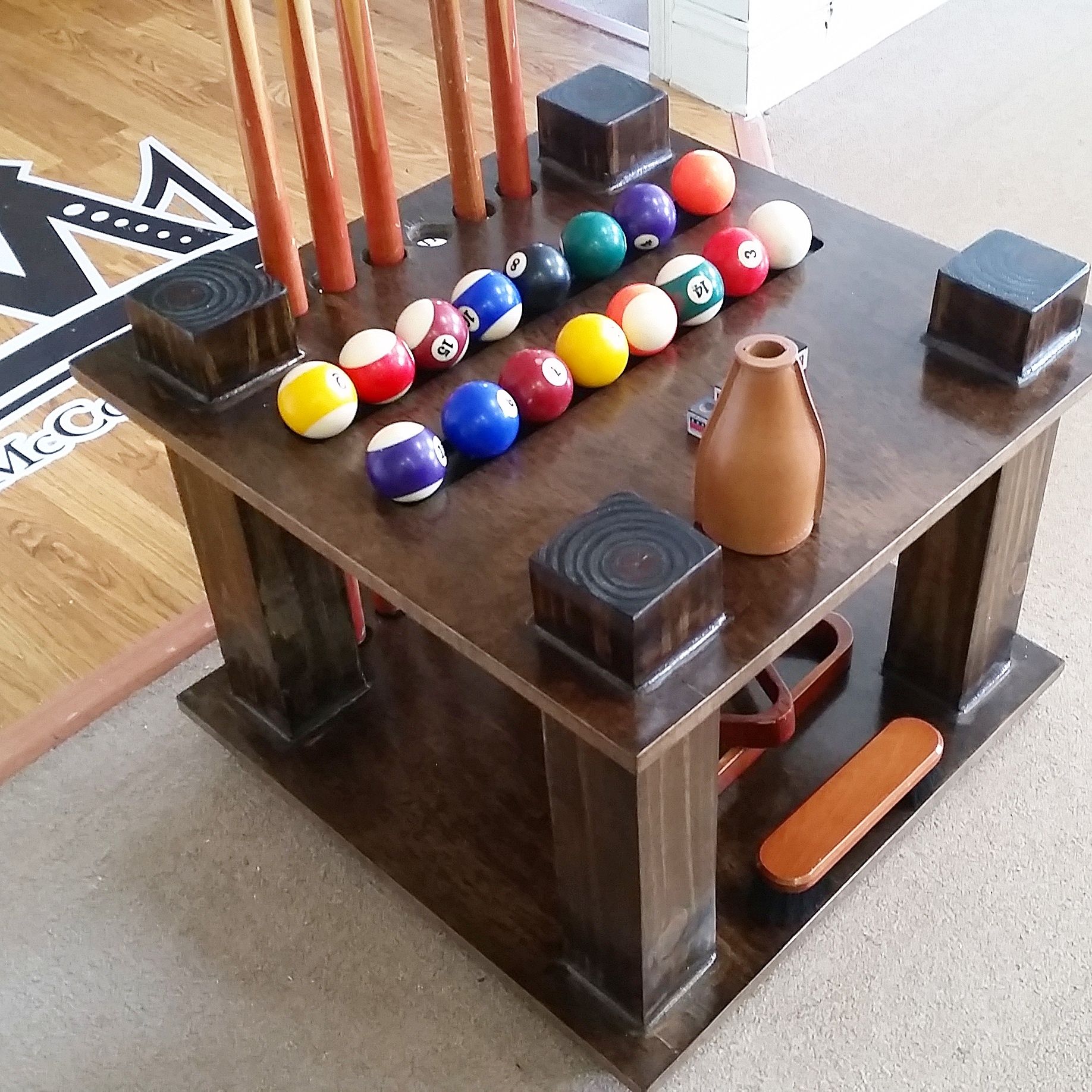 pool stick holder