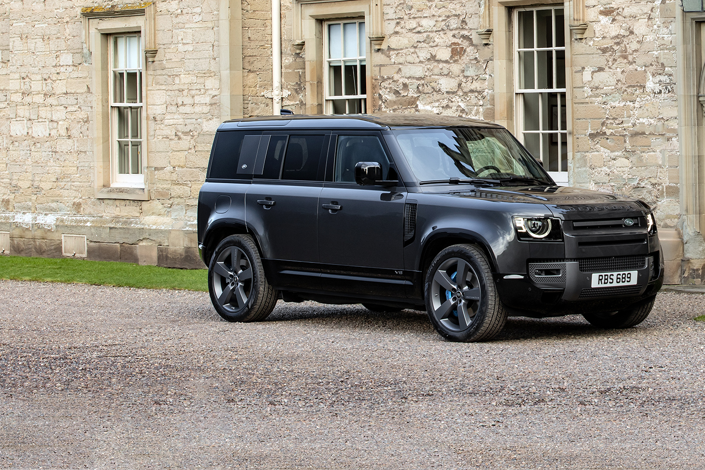 land rover defender renting