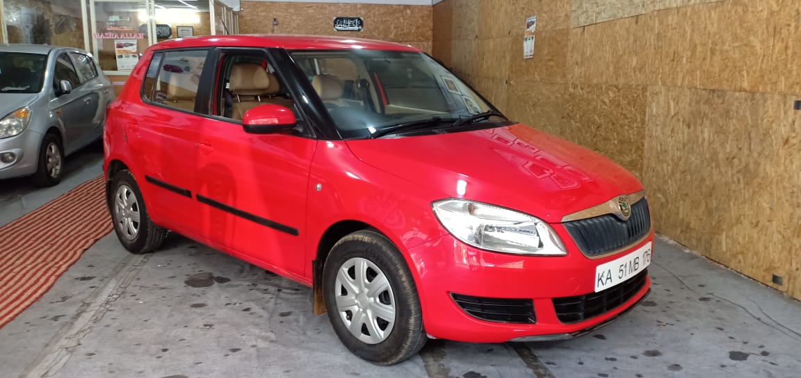 skoda fabia 2011 petrol mileage