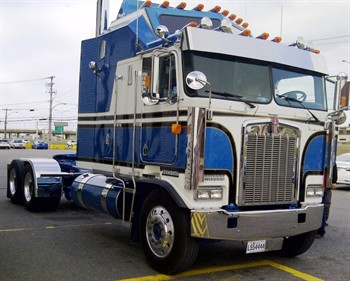 old kw trucks for sale