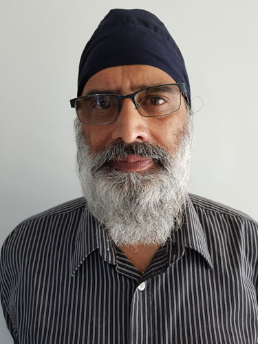 dr singh cairns