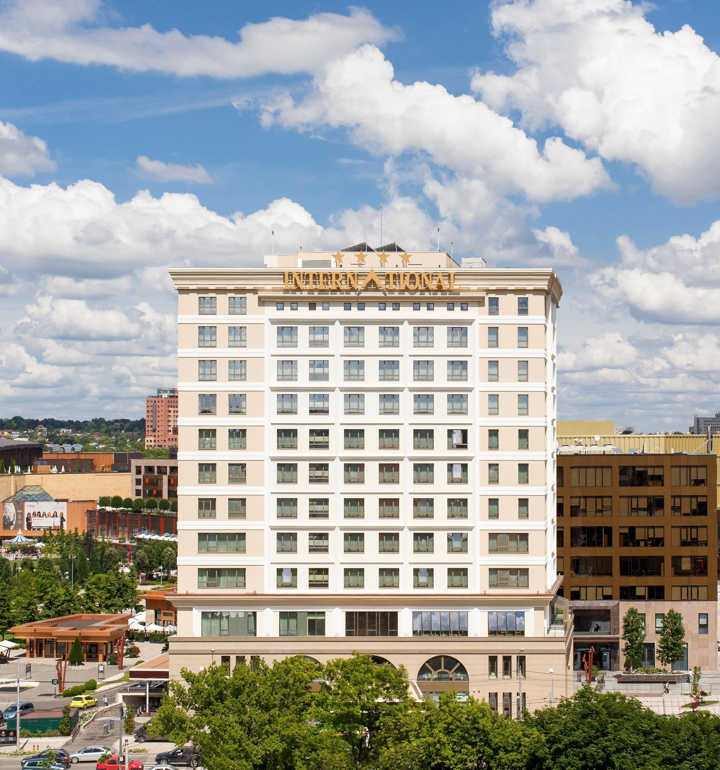 iasi airport hotel