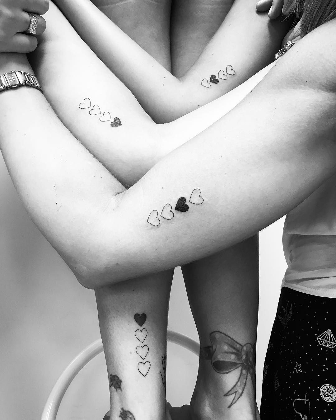 tatuajes para 4 amigas