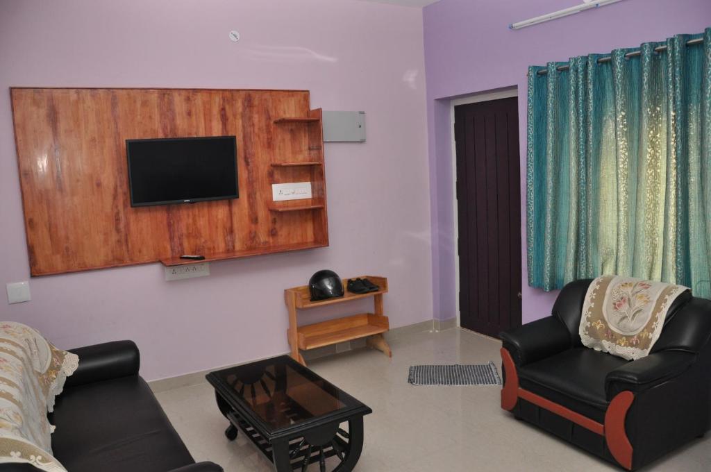 srirangam rooms available