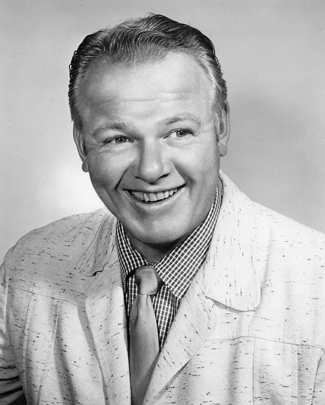 how tall was alan hale jr