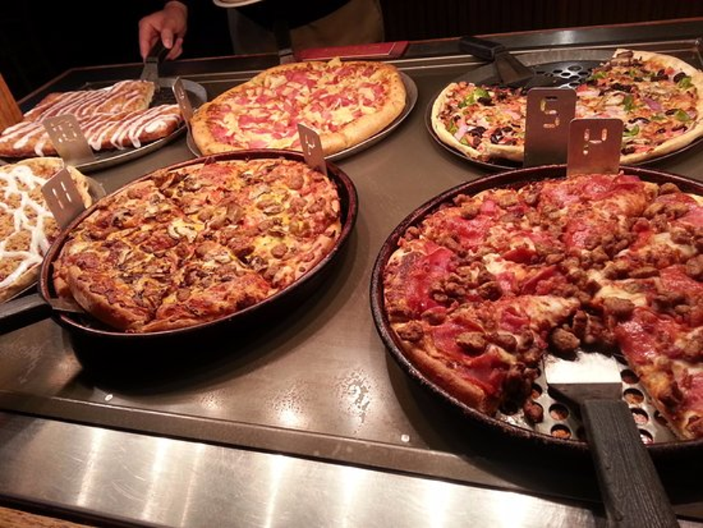 pizza hut canada buffet