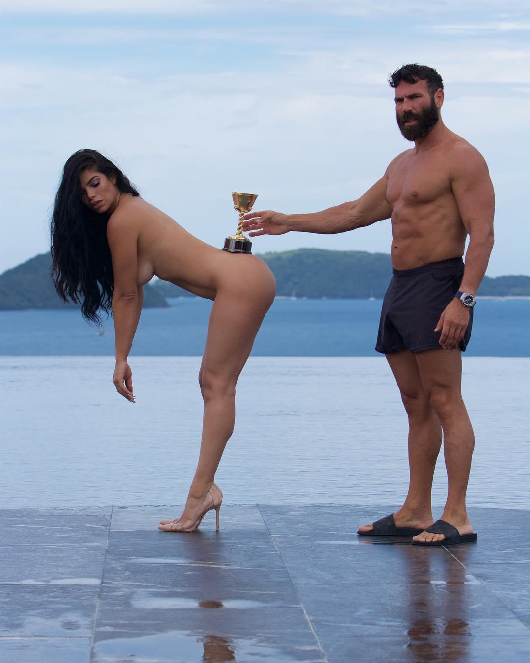 dan bilzerian nude pics