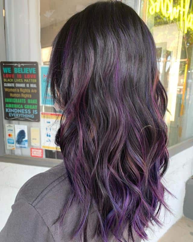 hair purple streaks