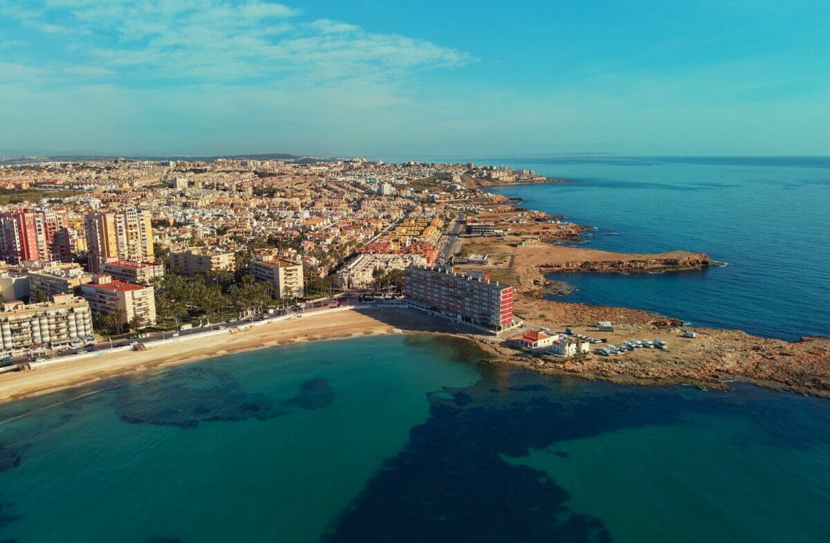 gay bars in torrevieja spain